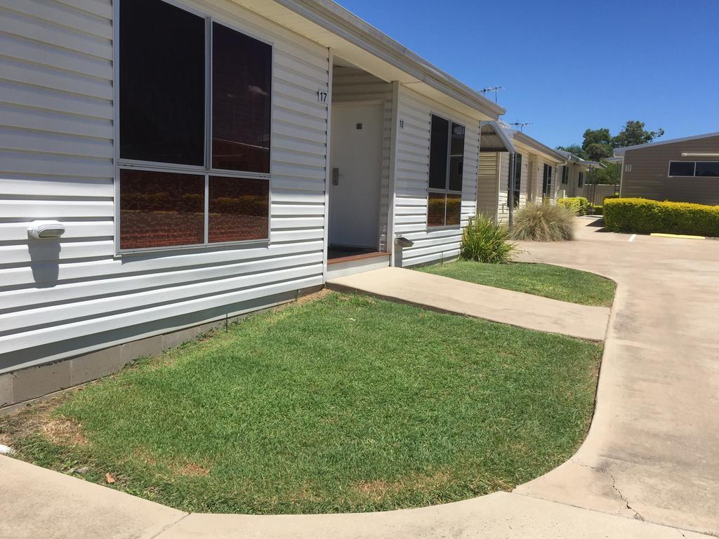 Springsure Overlander Motel Luaran gambar
