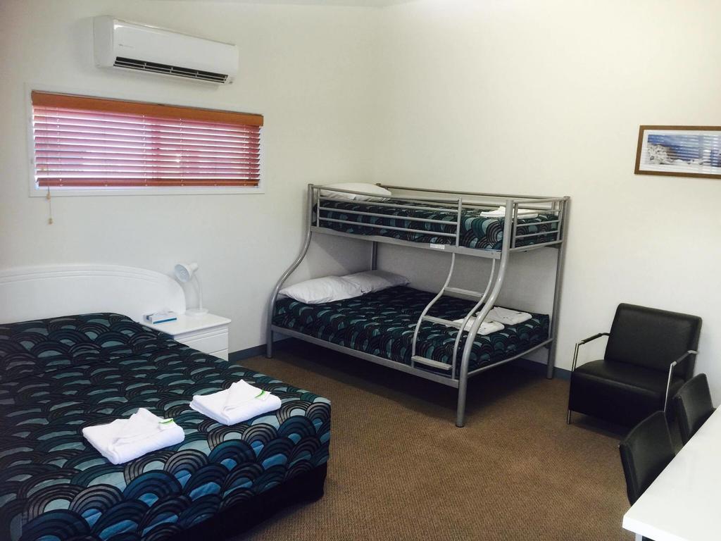 Springsure Overlander Motel Luaran gambar